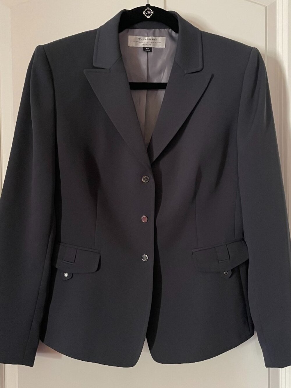 Tahari women’s blazer, color: navy, size: 8p